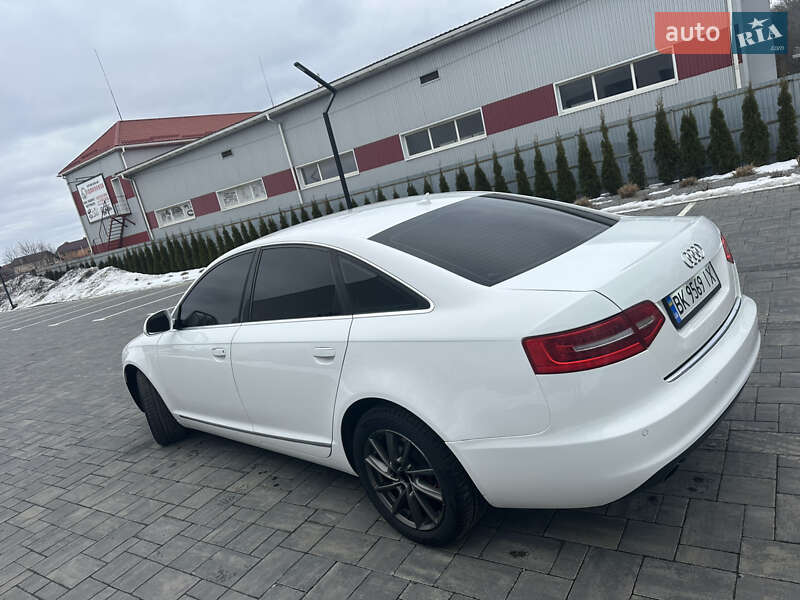 Седан Audi A6 2010 в Луцке