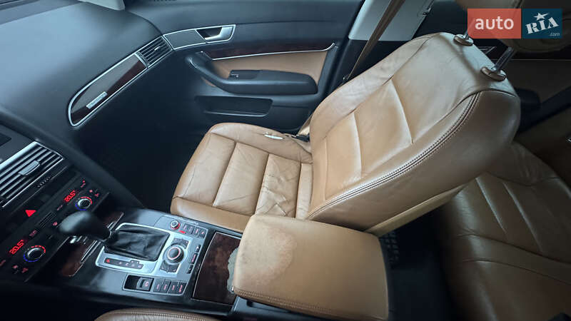 Седан Audi A6 2004 в Гощі