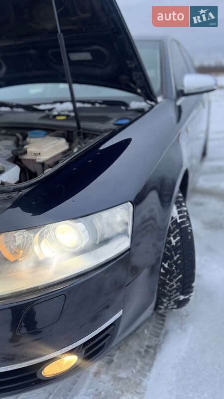 Седан Audi A6 2004 в Гощі