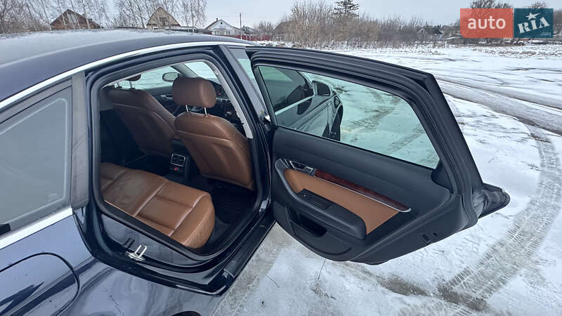 Седан Audi A6 2004 в Гощі