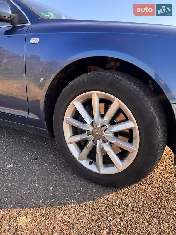 Седан Audi A6 2004 в Николаеве