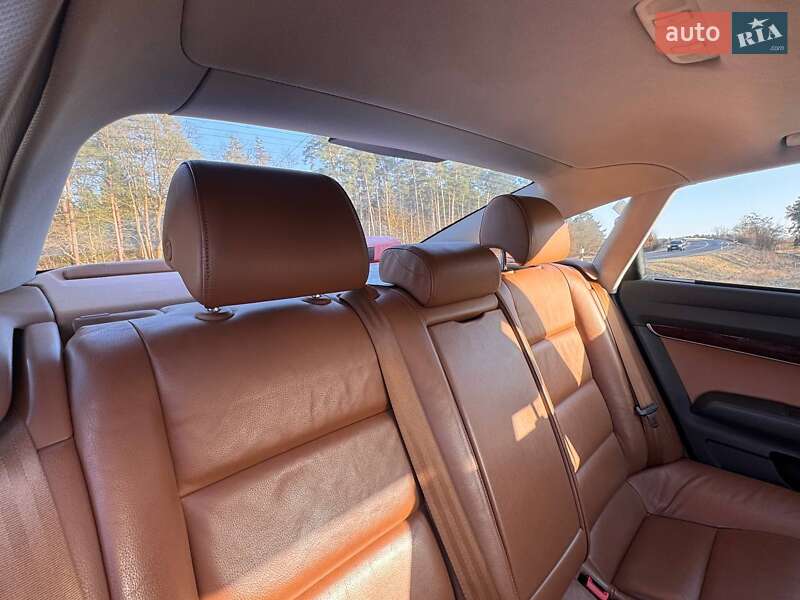 Седан Audi A6 2004 в Николаеве