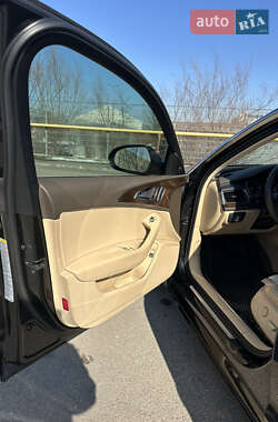 Седан Audi A6 2013 в Ивано-Франковске