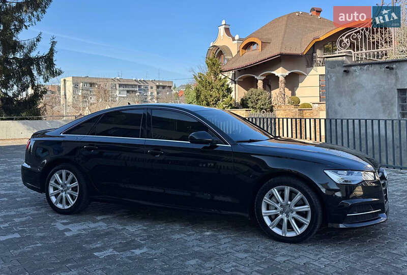 Седан Audi A6 2016 в Ужгороде