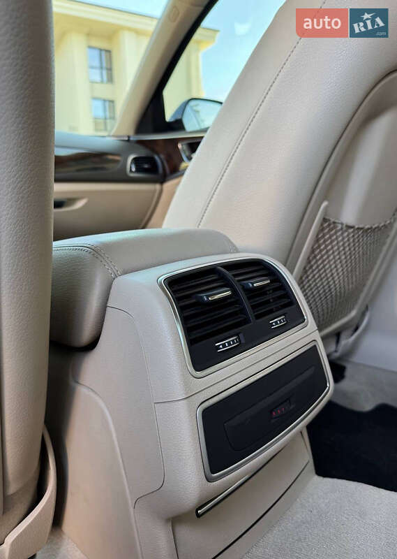 Седан Audi A6 2016 в Ужгороде