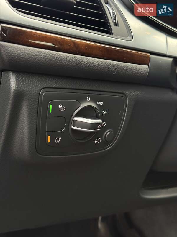 Седан Audi A6 2015 в Сумах