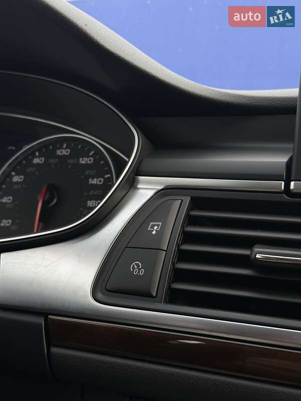 Седан Audi A6 2015 в Сумах