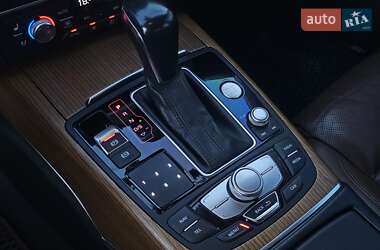Седан Audi A6 2015 в Киеве