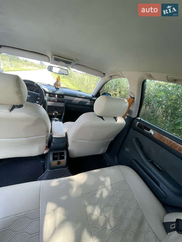 Седан Audi A6 2000 в Бурштині