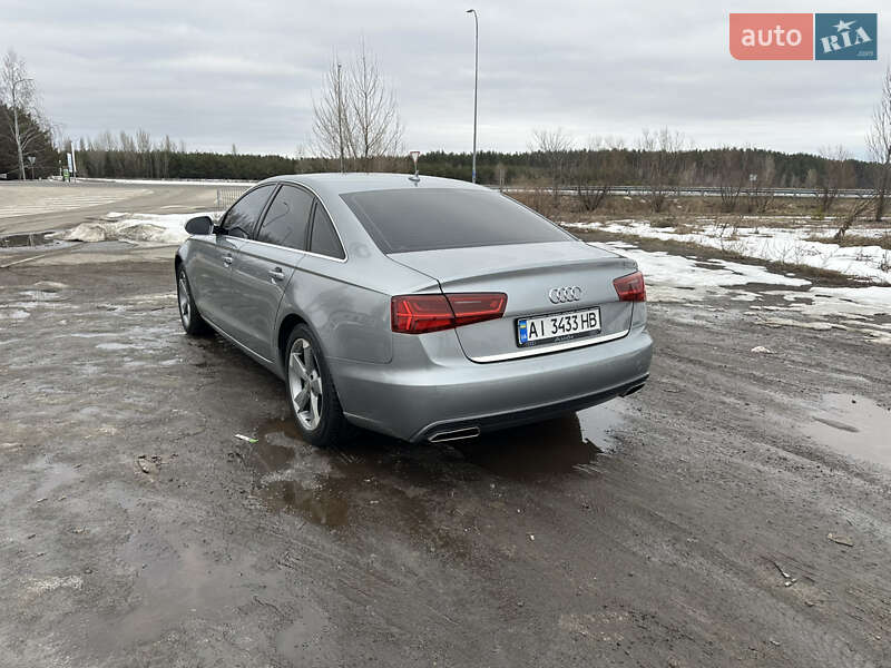 Седан Audi A6 2011 в Буче