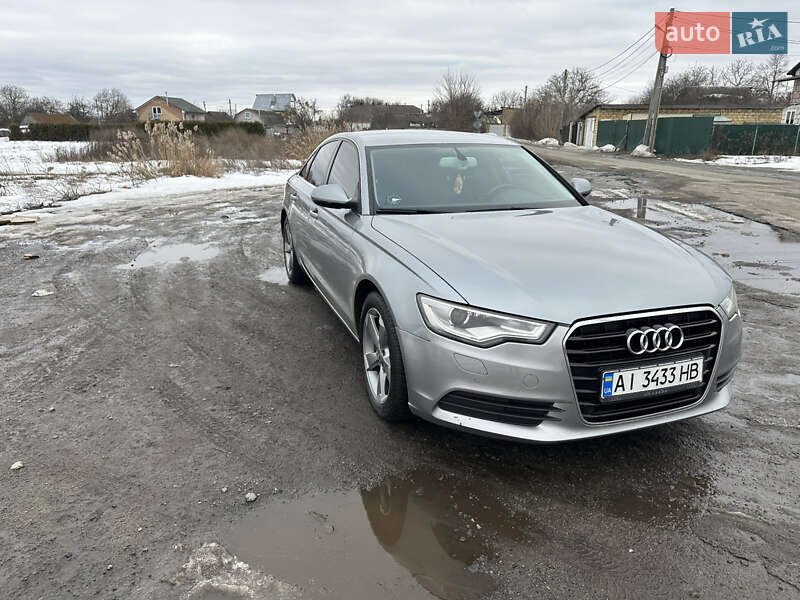 Седан Audi A6 2011 в Буче