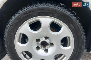 Седан Audi A6 2004 в Узине