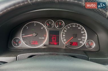 Седан Audi A6 2004 в Узине