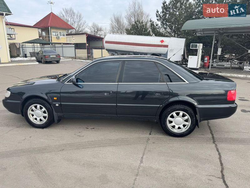 Седан Audi A6 1997 в Кременчуге