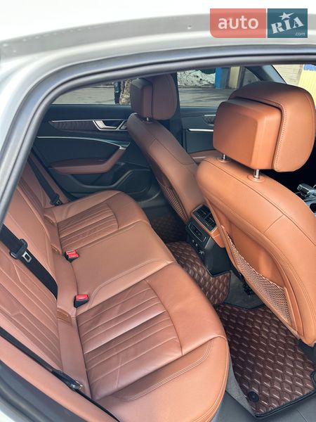 Седан Audi A6 2019 в Киеве