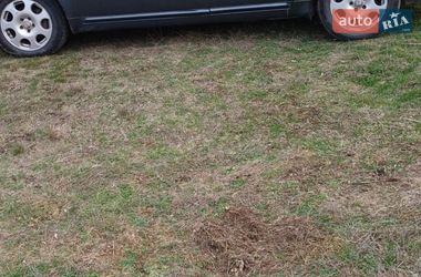 Седан Audi A6 2002 в Софиевке