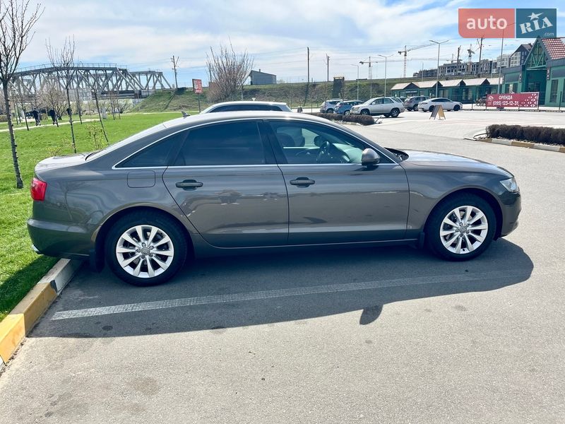 Седан Audi A6 2012 в Ірпені