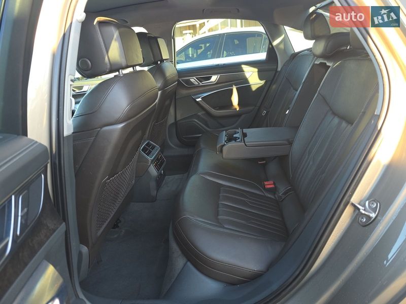Седан Audi A6 2019 в Львове