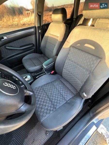 Универсал Audi A6 2002 в Луцке