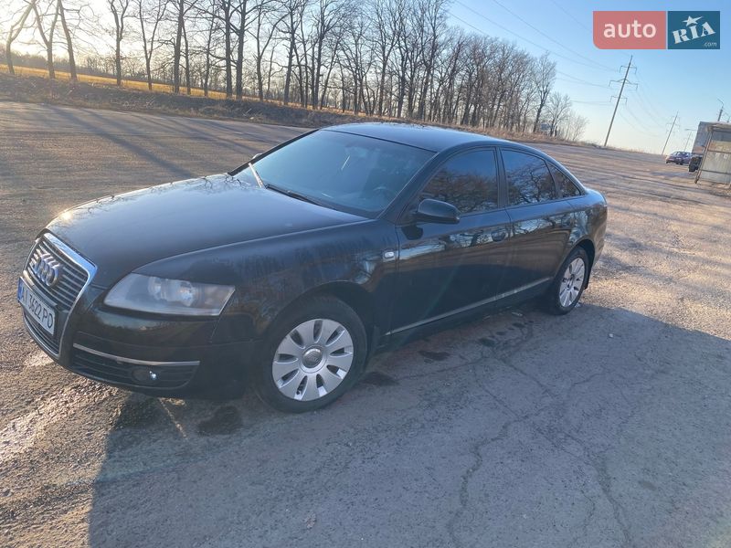 Седан Audi A6 2004 в Смеле