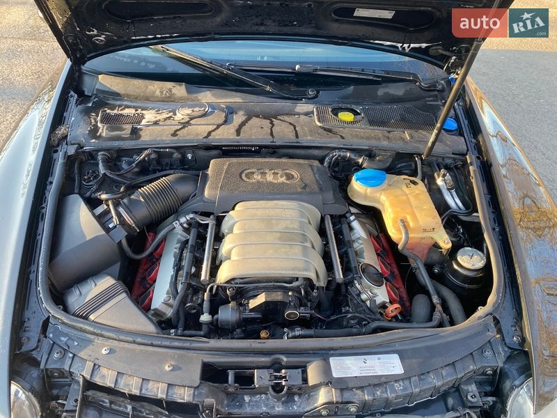 Седан Audi A6 2004 в Смеле