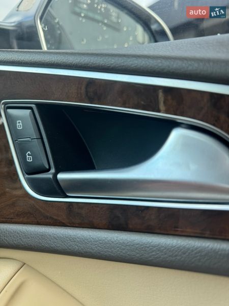 Седан Audi A6 2013 в Виноградове