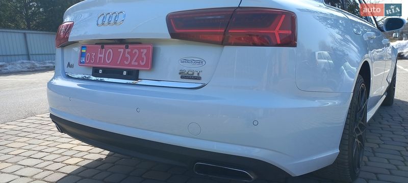 Седан Audi A6 2015 в Луцке