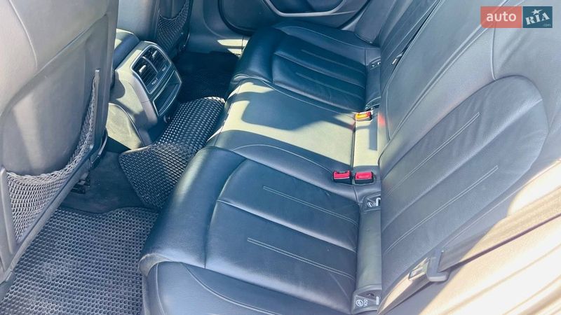 Седан Audi A6 2011 в Новому Бузі