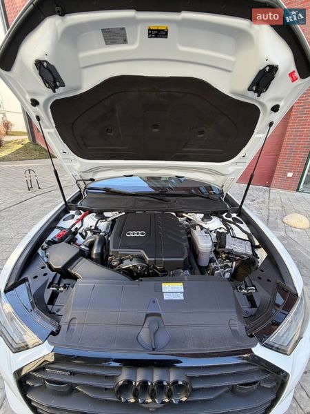 Седан Audi A6 2023 в Львове