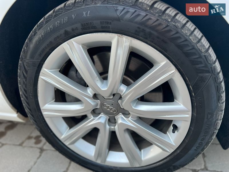 Седан Audi A6 2013 в Києві
