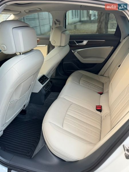 Седан Audi A6 2021 в Новомосковске