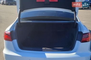 Седан Audi A6 2016 в Киеве