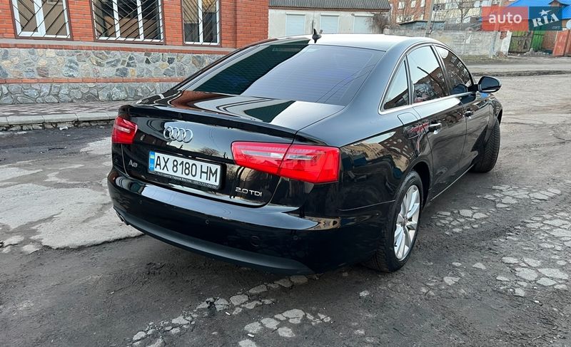 Седан Audi A6 2013 в Краснограді