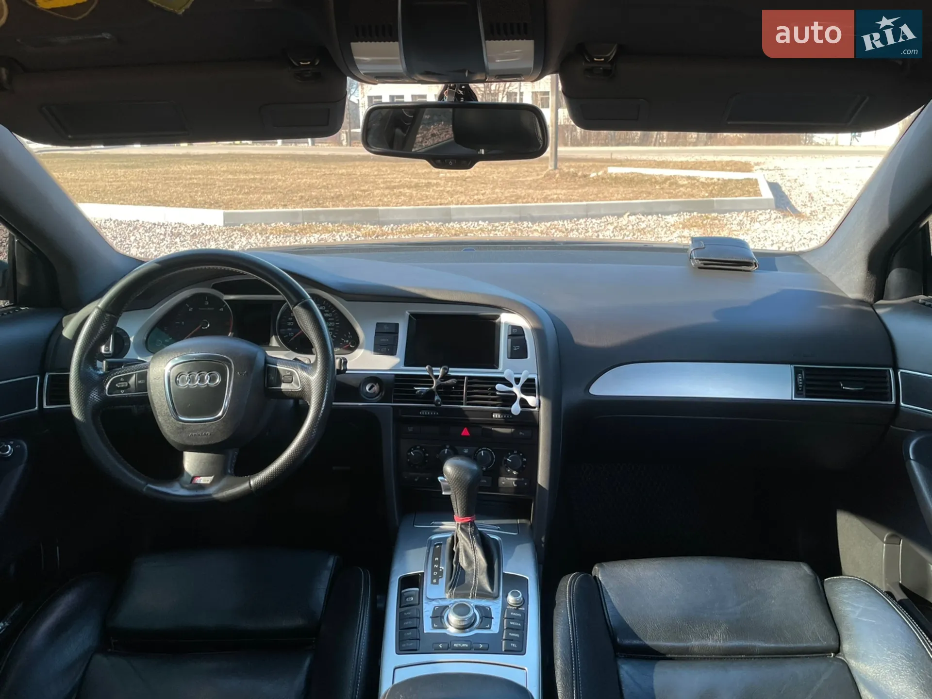 2010 Audi A6 - мініатюра 10