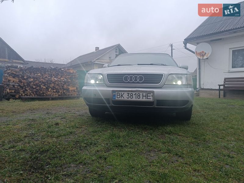 Седан Audi A6 1996 в Ровно