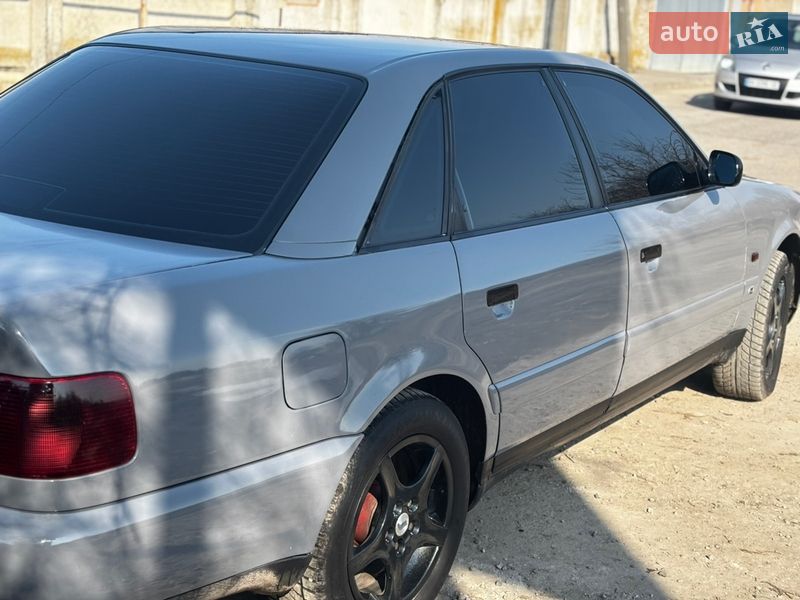 Седан Audi A6 1997 в Ровно