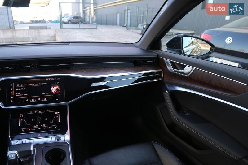 Седан Audi A6 2020 в Киеве