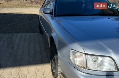 Седан Audi A6 1996 в Глыбокой
