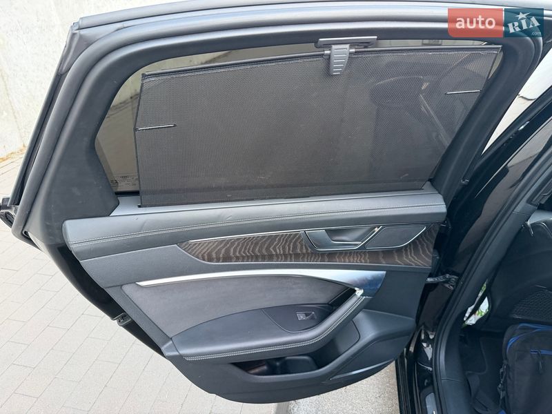Седан Audi A6 2022 в Киеве