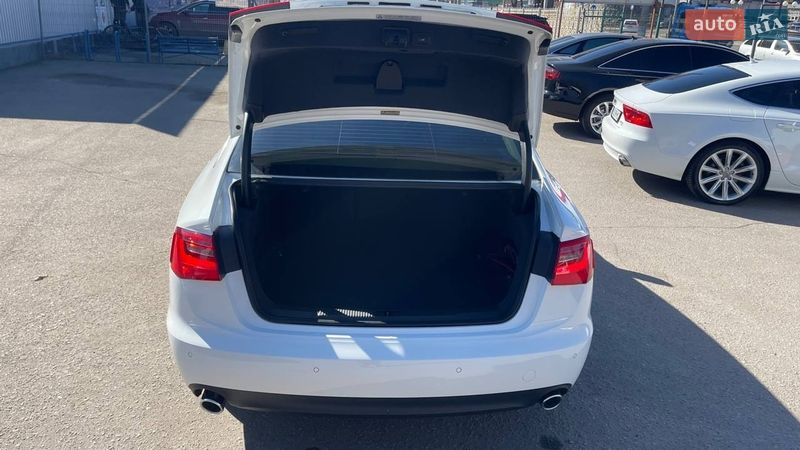 Седан Audi A6 2014 в Виннице