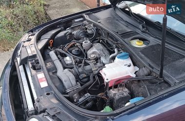 Седан Audi A6 2003 в Ромнах