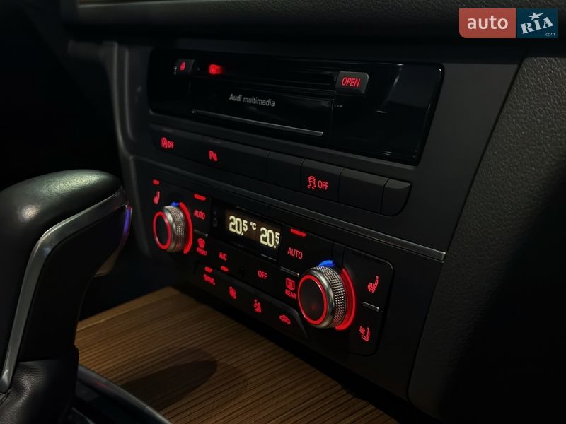 Седан Audi A6 2015 в Киеве