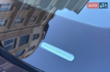 Седан Audi A6 2020 в Киеве
