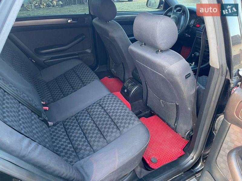 Седан Audi A6 2000 в Львове