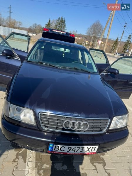 Седан Audi A6 1996 в Старом Самборе
