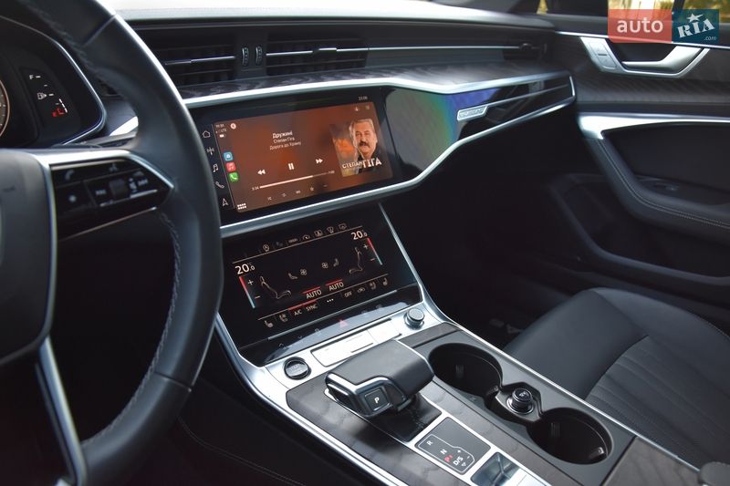 Седан Audi A6 2023 в Львове