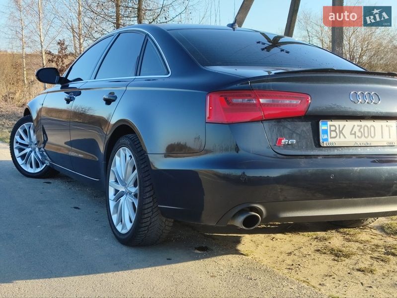 Седан Audi A6 2013 в Новояворівську