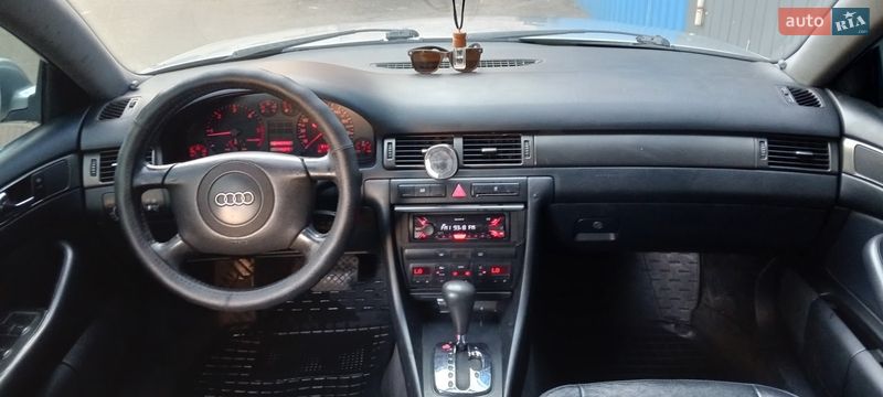 Универсал Audi A6 1998 в Киеве