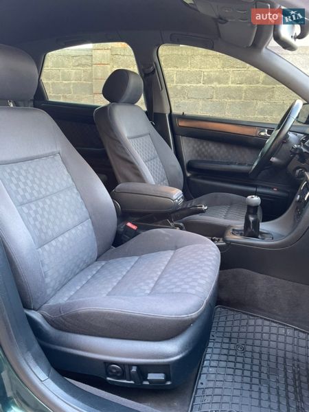 Седан Audi A6 1999 в Хусті
