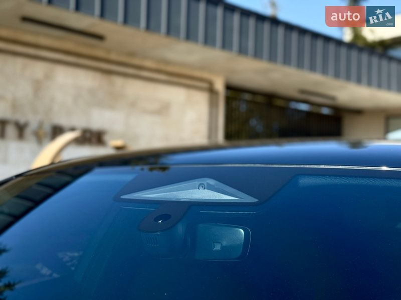 Седан Audi A6 2025 в Львове